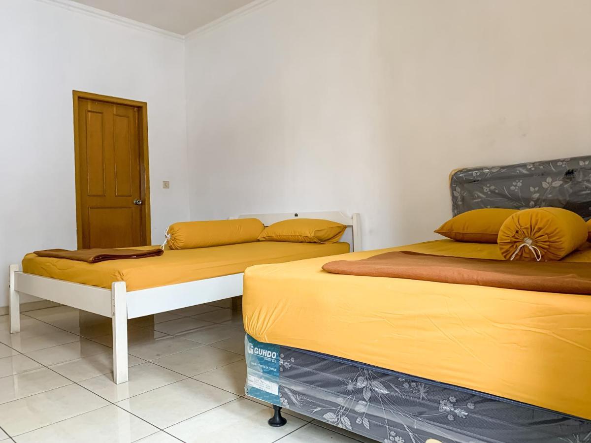 Cikundul Beranda Istirahat Villa 4Br At Galaxy Resort Puncak المظهر الخارجي الصورة