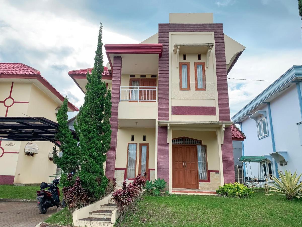 Cikundul Beranda Istirahat Villa 4Br At Galaxy Resort Puncak المظهر الخارجي الصورة